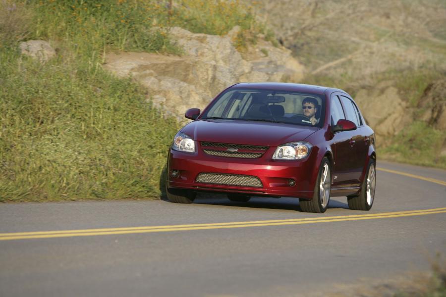  Chevrolet Cobalt SS Sedan 2005 года  (фото 3 из 15)